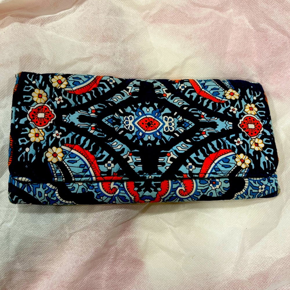 Vera Bradley blue paisley wallet